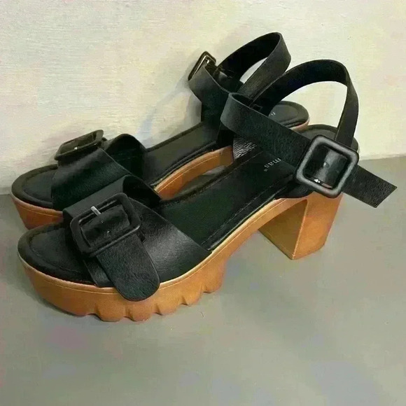 Pierre Dumas Black Chunky Light Weight Heels - Picture 1 of 8